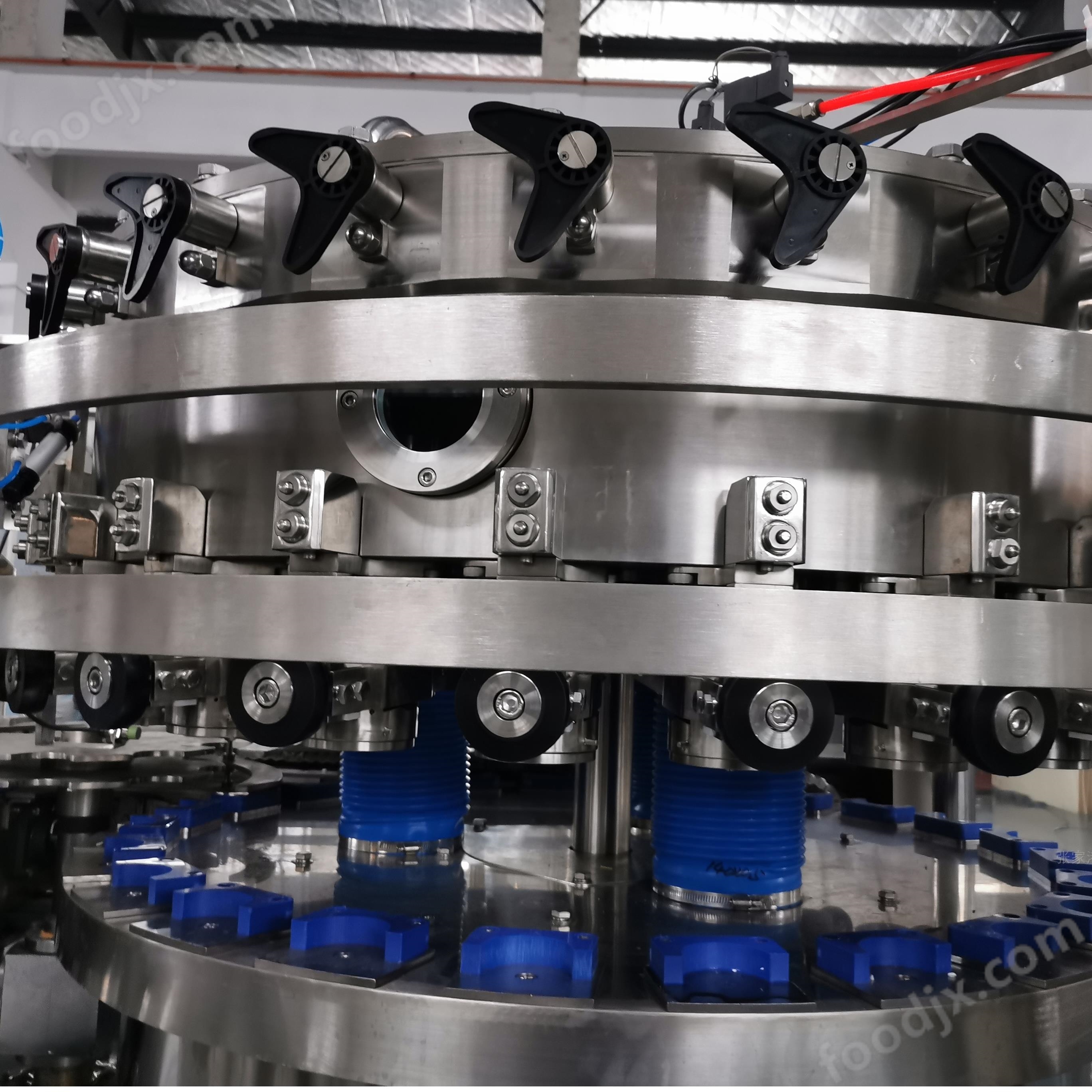 易拉罐碳酸飲料灌裝生產(chǎn)線